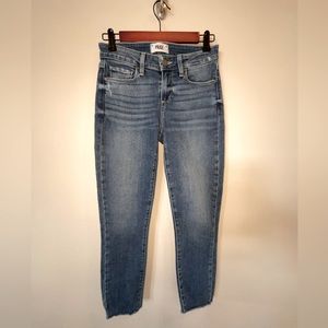 Paige / Kyle Crop / raw hem / medium wash / skinny / women’s jeans